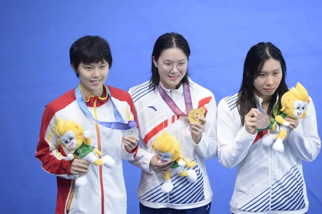 包攬冠亞季軍！打破全國紀錄！深大人全運會賽場再續輝煌