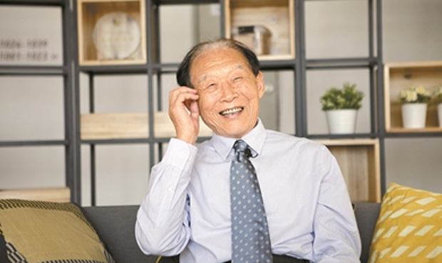 中國科學院院士、深圳大學計算機學院院長陳國良—— 中國“并行計算”帶頭人的24字人生（深圳特區報）