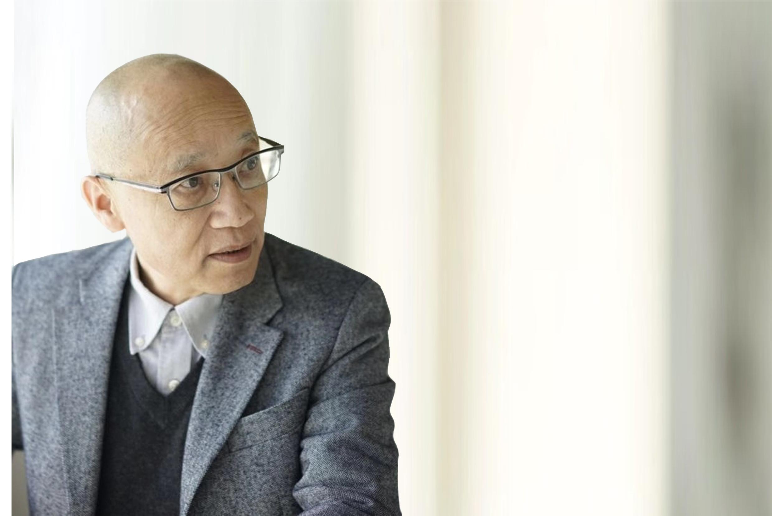 抱志南下育新芽“藝”心探尋創新路——訪深圳大學藝術設計學院原院長吳洪（深圳大學報）